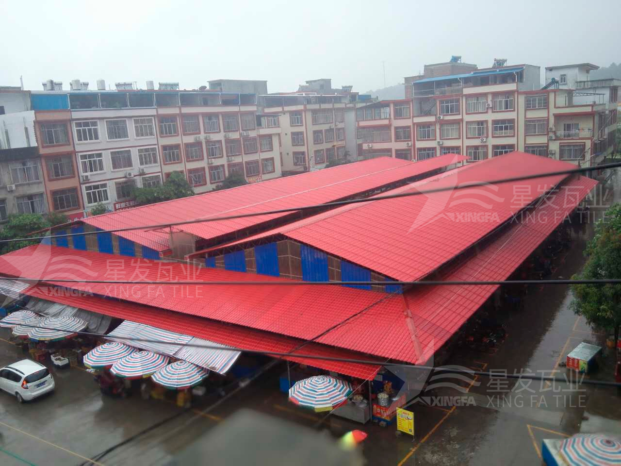 合成樹脂瓦防火性能強(qiáng)不強(qiáng)？遇到高溫，會(huì)不會(huì)著火？