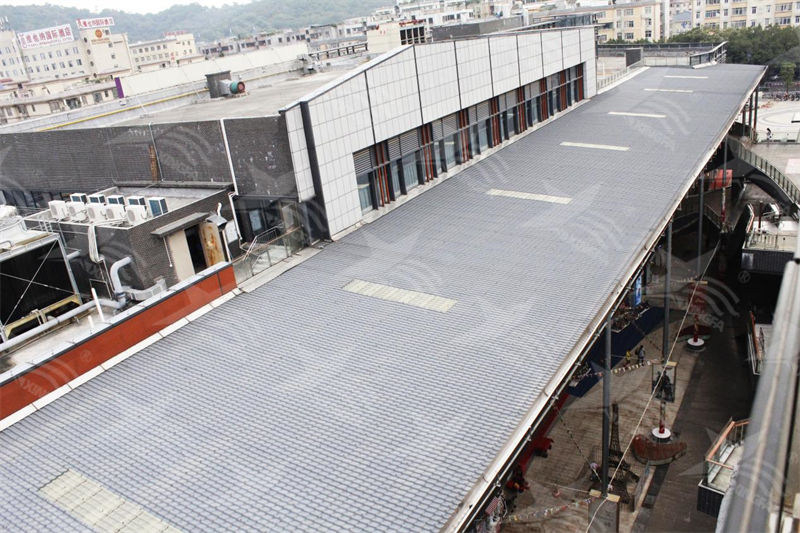 蓋工業(yè)廠房必看！彩鋼瓦vs.樹脂瓦，哪個更耐用？